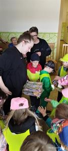 Mateřská škola * PSANÍ OD SRDCE... pro seniory od dětí