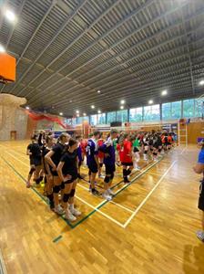 Gymnázium * Volejbalový turnaj v Břeclavi & jeden bronz