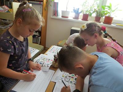 Městská knihovna * Král ocenil snahu prvňáčků nejen ve škole, ale i v knihovně