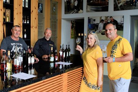 VOC vinice * Putování vinicemi za víny VOC 2024
