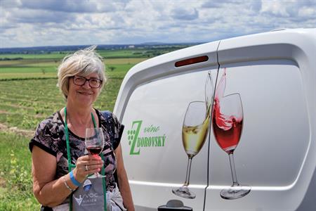 VOC vinice * Putování vinicemi za víny VOC 2024