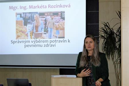 Senioři * Přednáška Zdravá výživa. Projekt pro seniory Jak relativní je stáří II.