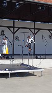 Kultura & folklor * Finálovém klání dětských verbířů na národní přehlídce dětského verbuňku - Mezinárodní dětský festival Kunovské léto