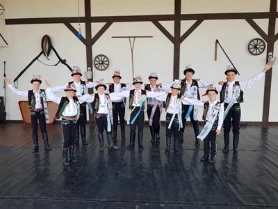 Kultura & folklor * Finálovém klání dětských verbířů na národní přehlídce dětského verbuňku - Mezinárodní dětský festival Kunovské léto