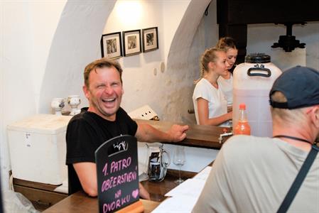 Vinařství * Noční otevřené sklepy? Příjemná tečka za prodlouženým víkendem