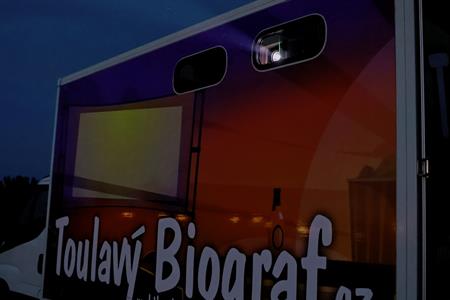 Kulturní život * Toulavý biograf po roce ve Velkých Pavlovicích