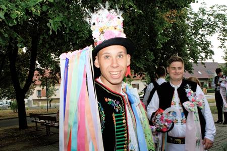 Folklor & tradice * VELKOPAVLOVICKÉ KROJOVANÉ HODY 2024 * Nedělní mše svatá a povolení hodů starostou města
