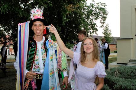 Folklor & tradice * VELKOPAVLOVICKÉ KROJOVANÉ HODY 2024 * Nedělní mše svatá a povolení hodů starostou města