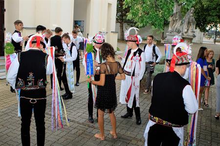 Folklor & tradice * VELKOPAVLOVICKÉ KROJOVANÉ HODY 2024 * Nedělní mše svatá a povolení hodů starostou města