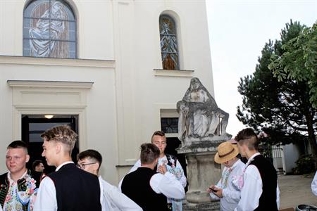 Folklor & tradice * VELKOPAVLOVICKÉ KROJOVANÉ HODY 2024 * Nedělní mše svatá a povolení hodů starostou města