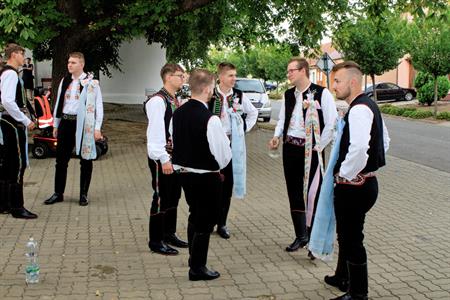 Folklor & tradice * VELKOPAVLOVICKÉ KROJOVANÉ HODY 2024 * Nedělní mše svatá a povolení hodů starostou města