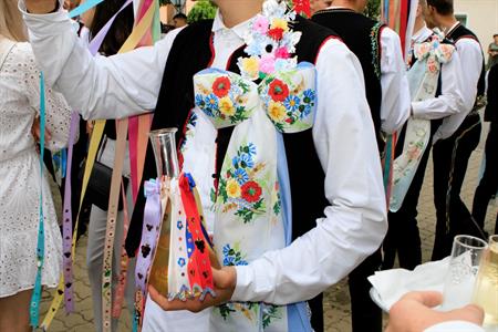 Folklor & tradice * VELKOPAVLOVICKÉ KROJOVANÉ HODY 2024 * Nedělní mše svatá a povolení hodů starostou města