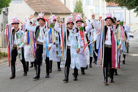 Folklor & tradice * VELKOPAVLOVICKÉ KROJOVANÉ HODY 2024 * Nedělní mše svatá a povolení hodů starostou města