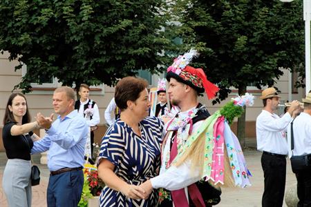 Folklor & tradice * VELKOPAVLOVICKÉ KROJOVANÉ HODY 2024 * Nedělní mše svatá a povolení hodů starostou města