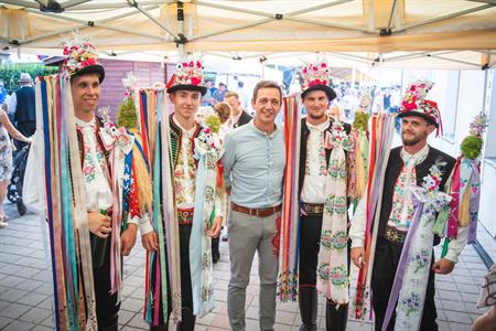 Folklor & tradice * VELKOPAVLOVICKÉ KROJOVANÉ HODY 2024 * Návštěva diplomatky Dity Charanzové & hejtmana JMK Jana Grolicha 