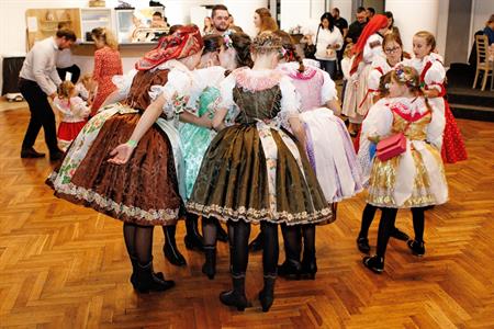Kultura & folklor * Dětské KATEŘINSKÉ HODEČKY roku 2024