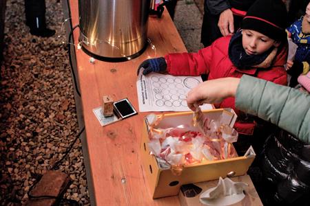 Advent & Vánoce * Netradičně tradiční okenní adventní kalendář města Velké Pavlovice