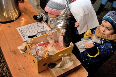 Advent & Vánoce * Netradičně tradiční okenní adventní kalendář města Velké Pavlovice