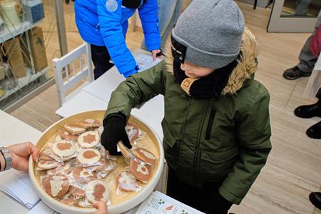 Advent & Vánoce * Netradičně tradiční okenní adventní kalendář města Velké Pavlovice
