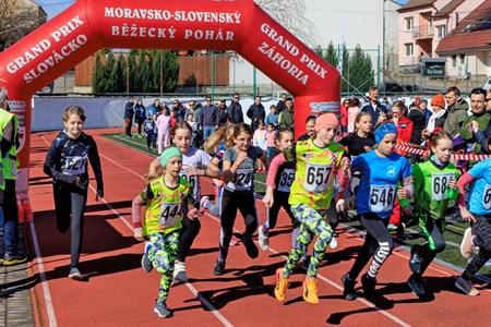 Sport * BĚH O VELKOPAVLOVLOVICKOU MERUŇKU roku 2025; VIII. ročník