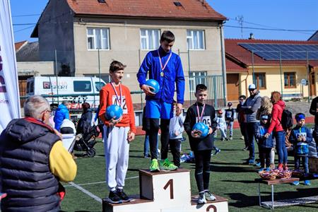 Sport * BĚH O VELKOPAVLOVLOVICKOU MERUŇKU roku 2025; VIII. ročník