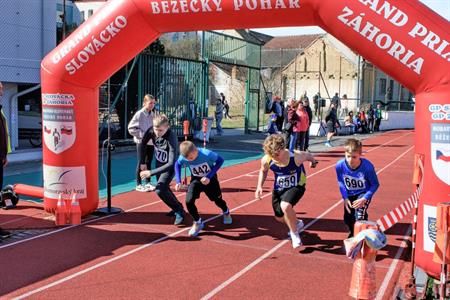 Sport * BĚH O VELKOPAVLOVLOVICKOU MERUŇKU roku 2025; VIII. ročník