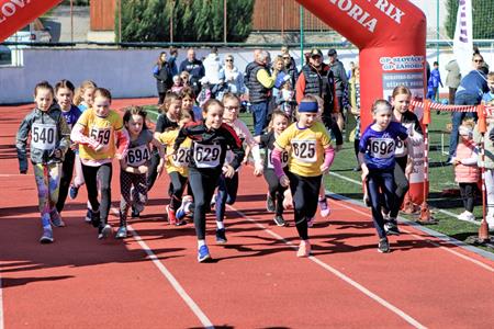 Sport * BĚH O VELKOPAVLOVLOVICKOU MERUŇKU roku 2025; VIII. ročník