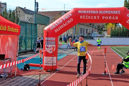Sport * BĚH O VELKOPAVLOVLOVICKOU MERUŇKU roku 2025; VIII. ročník