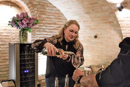  Víno a vinařstvi * Májové otevřené sklepy 2025: spousta vína, hudby, gastronomických specialit a jeden velký zážitek 