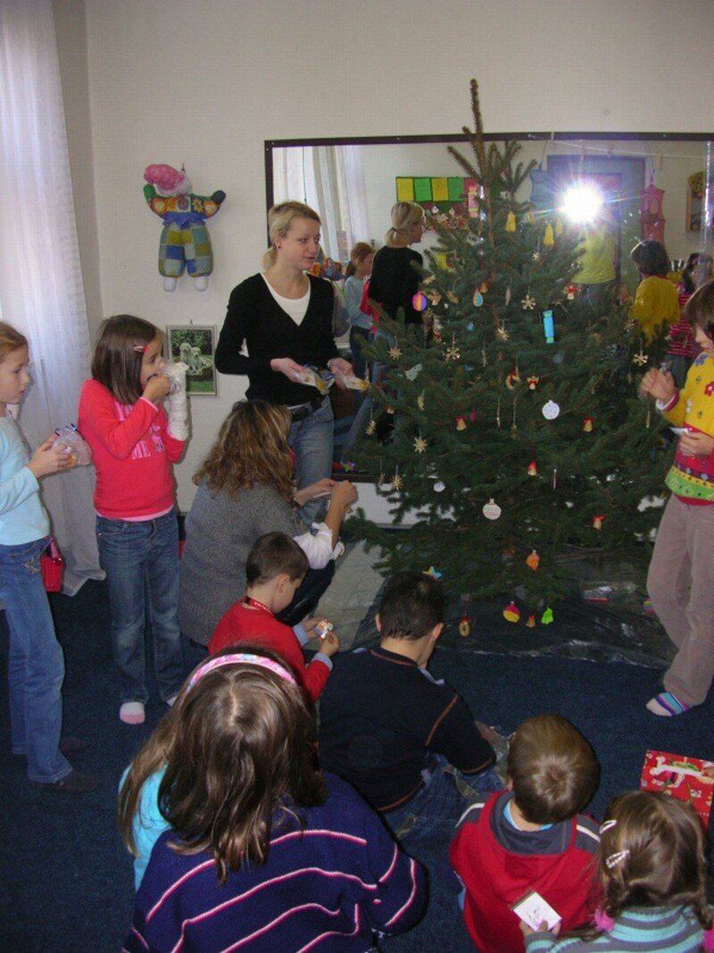 Vánoce na Středisku volného času při ZŠ V. Pavlovice