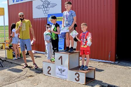 Sport * II. ročník - Kolo Cup & Ultraminifotbal Cup - dětské závody na velkopavlovickém letišti