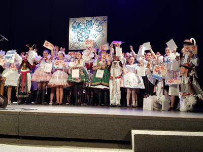 Kultura & folklor * Marek & Dominik, dvě zlata z přehlídky zpěváčků lidových písní Děti a píseň Slovácka ve Veselí nad Moravou