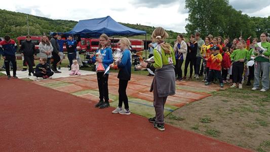 SDH * Mladí hasiči soutěžili v okresním kole běhu na 60 m s překážkami v Kobylí