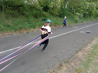 SDH * Dorostenky na soutěži v běhu na 100 m s překážkami v Drnholci; okresní kolo