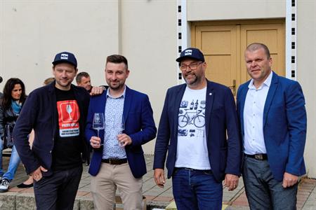 Spolek obcí Modré Hory * Májové putování okolím Modrých Hor; Modrohorská pecka; Meditrina - den plný cyklistiky a vína