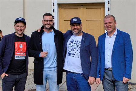 Spolek obcí Modré Hory * Májové putování okolím Modrých Hor; Modrohorská pecka; Meditrina - den plný cyklistiky a vína