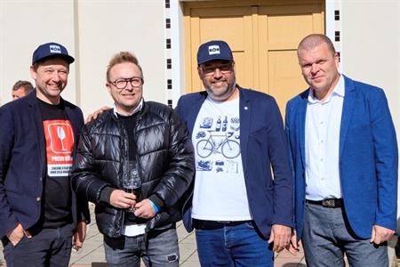 Spolek obcí Modré Hory * Májové putování okolím Modrých Hor; Modrohorská pecka; Meditrina - den plný cyklistiky a vína