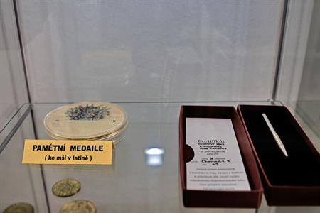 Farnost * Malé muzeum ve věži velkopavlovického kostela Nanebevzetí Panny Marie