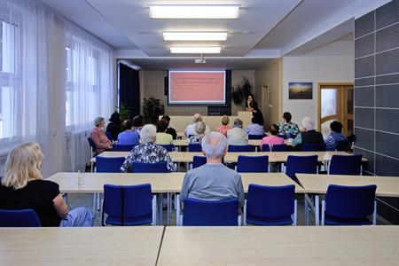 Senioři * Beseda s Mgr. Ing. Markétou Rozinkovou na téma ZDRAVÁ VÝŽIVA 