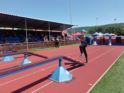 SDH * Mladí hasiči - Krajské kolo soutěže v disciplíně běh na 60m s překážkami ve Velké nad Veličkou 