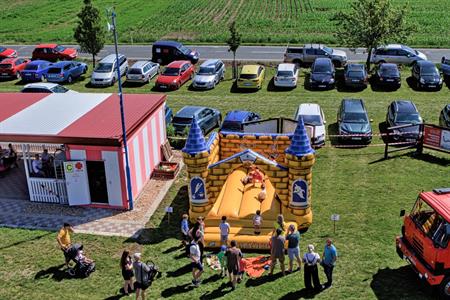 Letecký klub Nad krajem André * Den dětí nejen s letadly na velkopavlovickém letišti