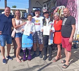 Kultura & folklor * Marek Hanák vítěz své kategorie na Národní přehlídce tanečníků verbuňku - Kunovské léto 2025