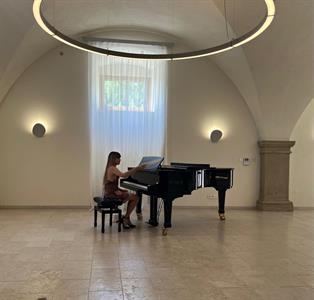 Základní umělecká škola * Klavírní koncert třídy Mileny Jánové Karberové & Loučení se ZUŠ - fotografie rodičů