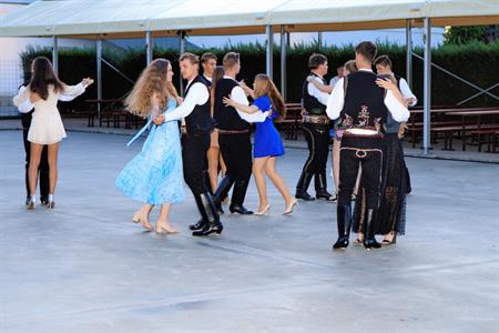 Folkór * Už víme, čí sú hody!