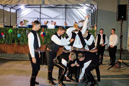 Folkór * Už víme, čí sú hody!