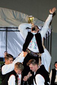 Folkór * Už víme, čí sú hody!