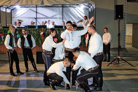 Folkór * Už víme, čí sú hody!
