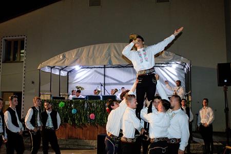 Folkór * Už víme, čí sú hody!