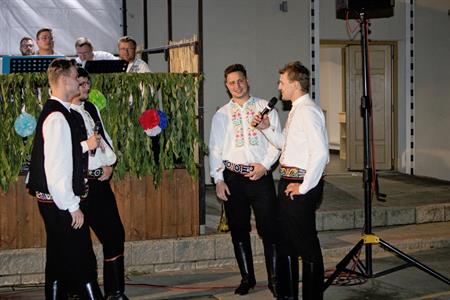 Folkór * Už víme, čí sú hody!