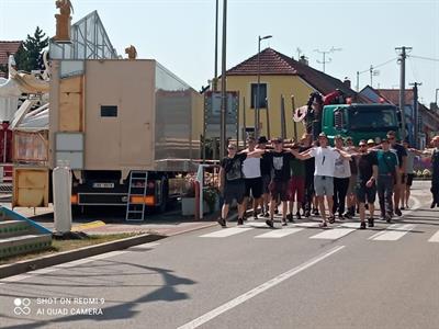 Kultura & folklor * HODY 2025 - Přivezení hodovní máje do města